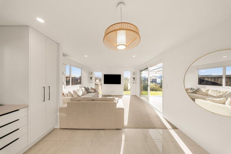 Photo of property in 23 Tangaroa Place, Poike, Tauranga, 3112