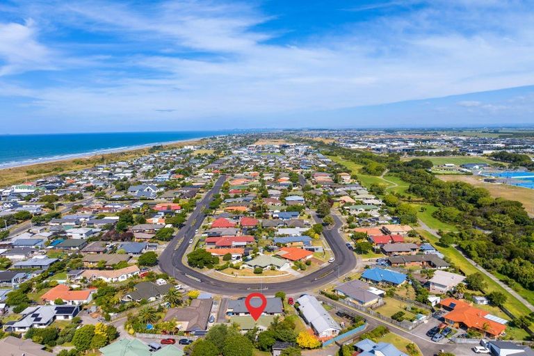 Photo of property in 62 Dalton Drive, Papamoa Beach, Papamoa, 3118