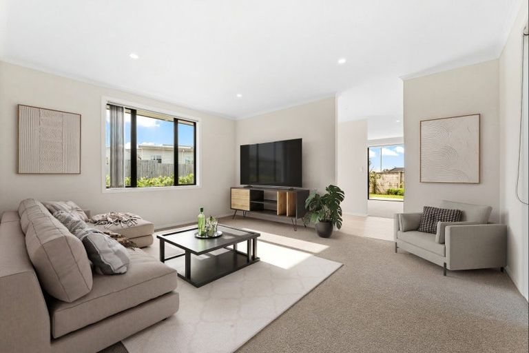 Photo of property in 12 Kia Kaha Drive, Snells Beach, 0920