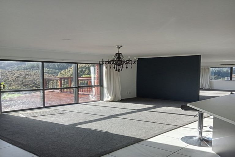 Photo of property in 13 Frankie Stevens Place, Riverstone Terraces, Upper Hutt, 5018