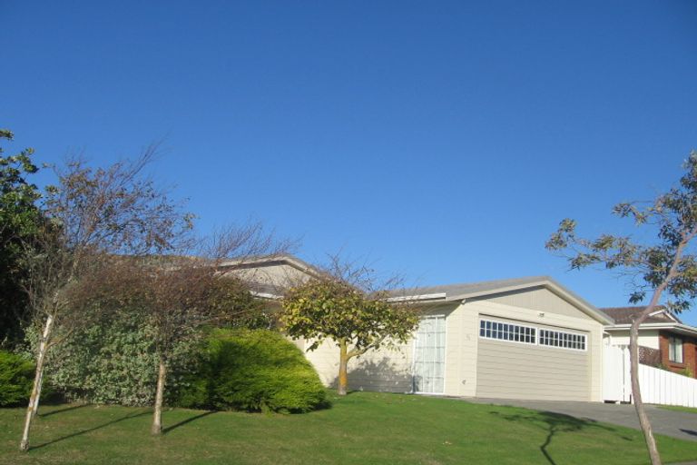 Photo of property in 53 James Cook Drive, Whitby, Porirua, 5024