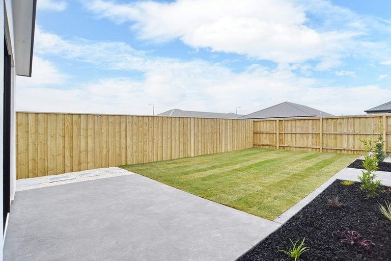 Photo of property in 36 Cousins Street, Woodend, 7691