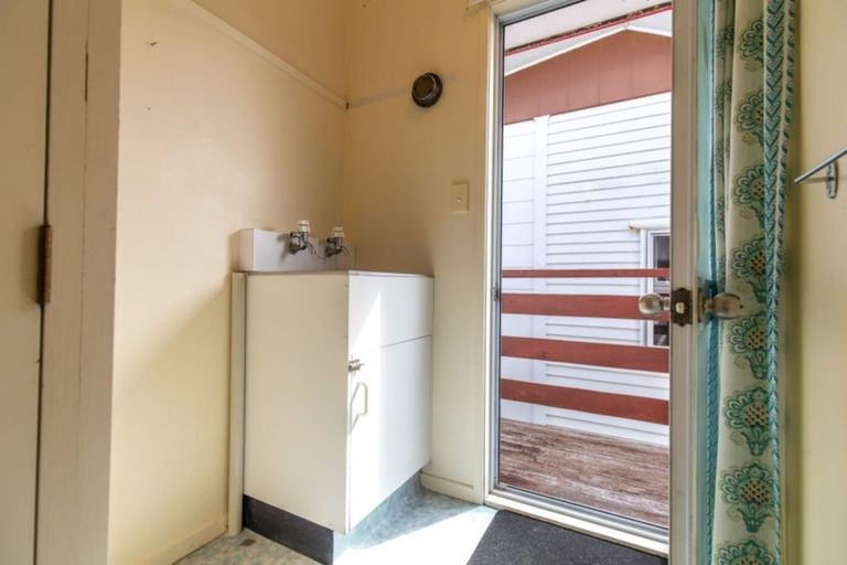 Photo of property in 1a Uenuku Avenue, Raglan, 3225