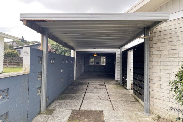 Photo of property in 194 Whatawhata Road, Dinsdale, Hamilton, 3204