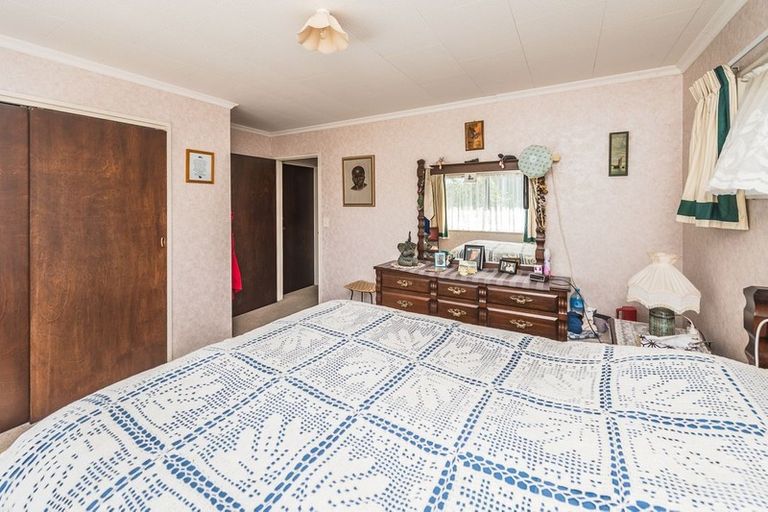 Photo of property in 16 Oaklea Avenue, Marton, 4710