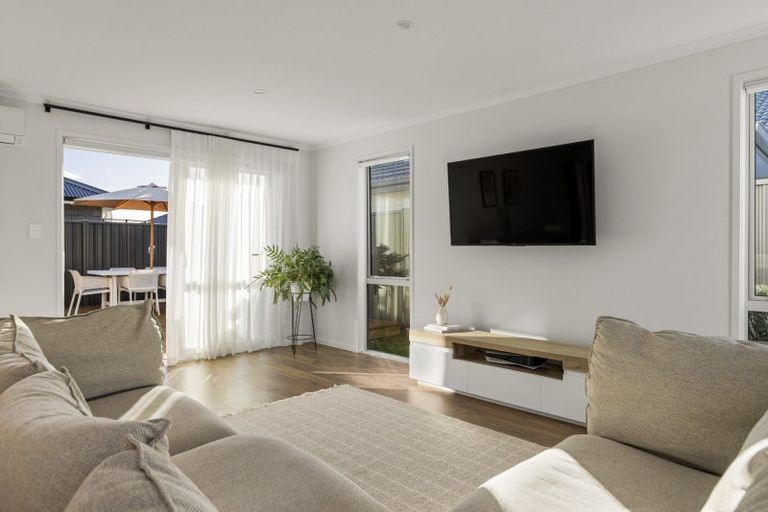 Photo of property in 4 Raynor Crescent, Pyes Pa, Tauranga, 3112