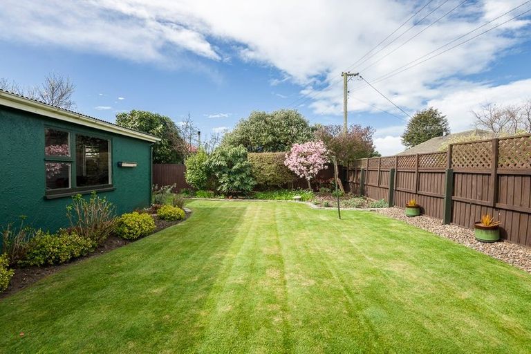 Photo of property in 82 Greenhaven Drive, Burwood, Christchurch, 8083