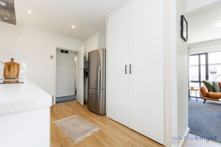 Photo of property in 6 Gladson Avenue, Sockburn, Christchurch, 8042