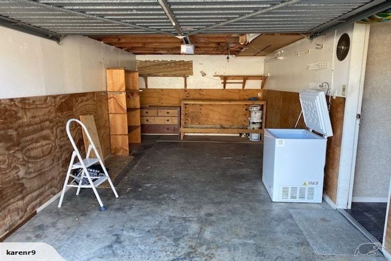 Photo of property in 2/13 William Booth Grove, Trentham, Upper Hutt, 5018