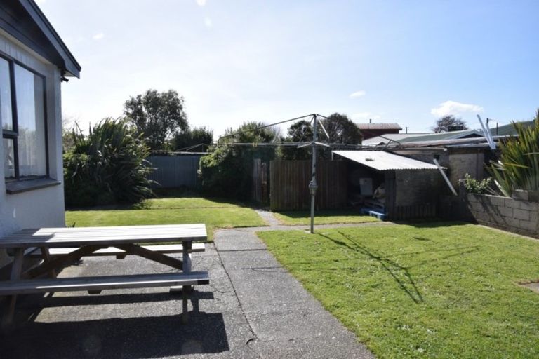 Photo of property in 168 Bay Road, Grasmere, Invercargill, 9810
