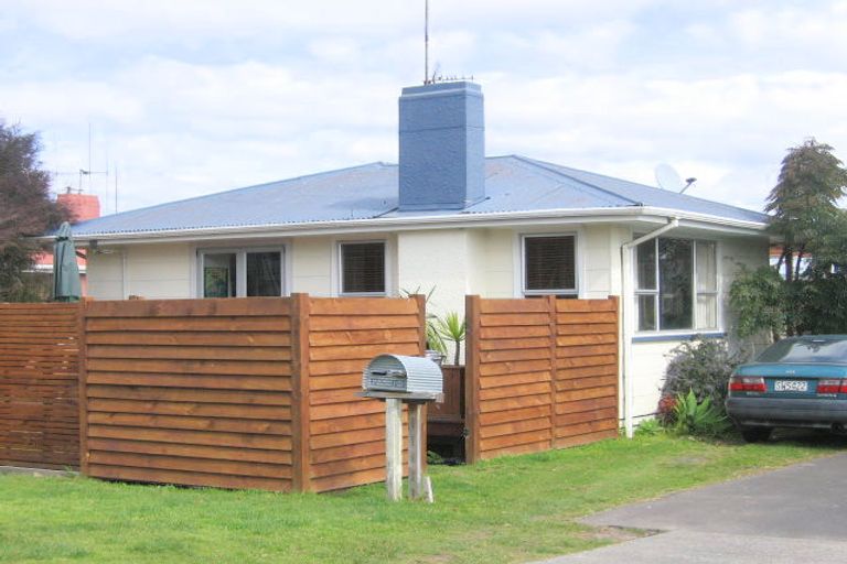 Photo of property in 12 Lodge Avenue, Mount Maunganui, 3116