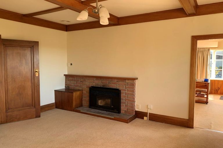 Photo of property in 22 Ruakiwi Road, Hamilton Lake, Hamilton, 3204