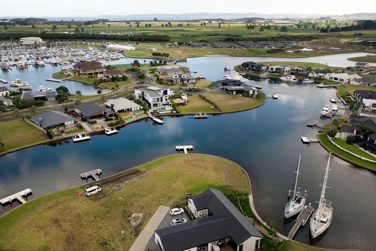 Photo of property in 29 Stace Hopper Drive, One Tree Point, 0118