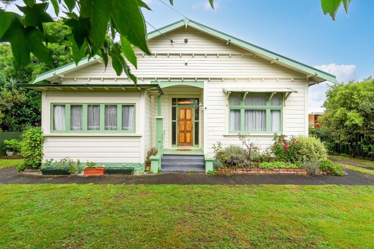 Photo of property in 103 Pembroke Street, Carterton, 5713