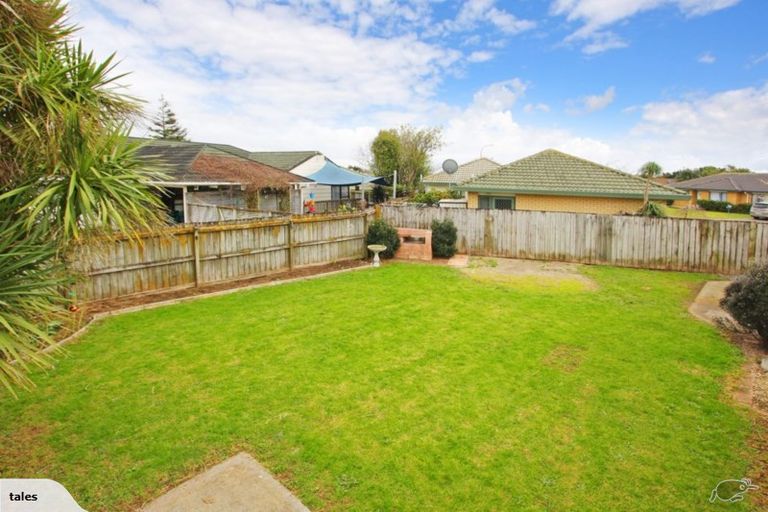 Photo of property in 19 Rebecca Rise, Weymouth, Auckland, 2103