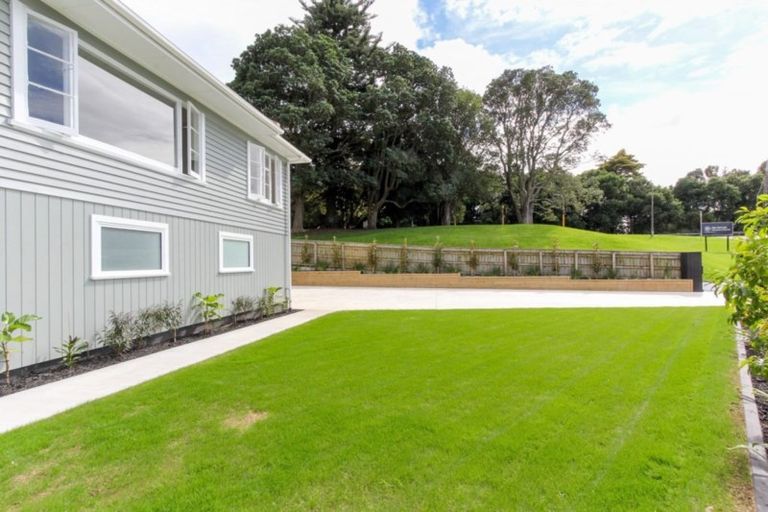 Photo of property in 8 Lorna Street, Lynmouth, New Plymouth, 4310
