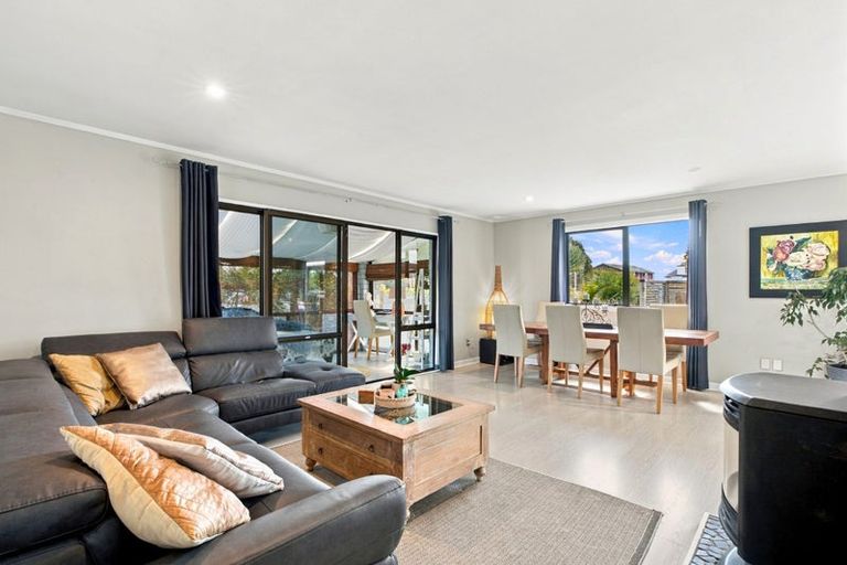 Photo of property in 132a Dickson Road, Papamoa Beach, Papamoa, 3118