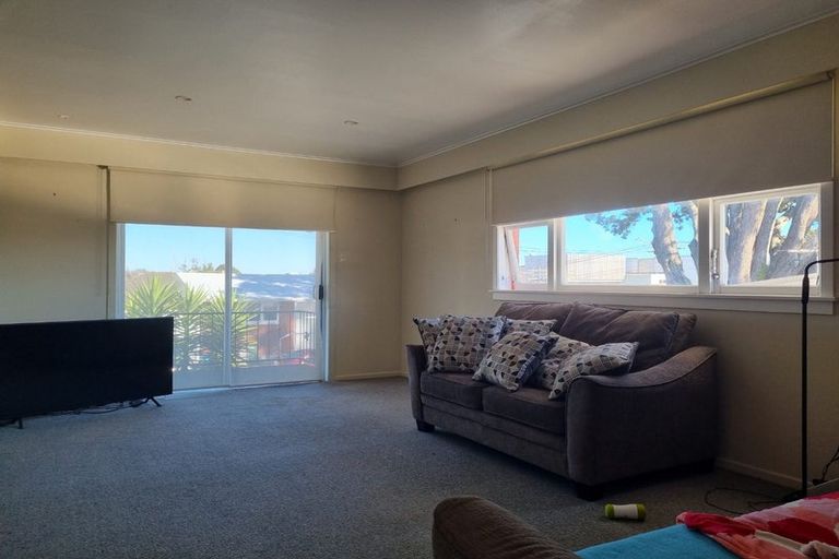 Photo of property in 1a Duke Place, New Plymouth, 4310