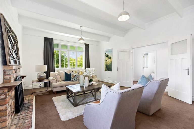 Photo of property in 12 Domain Street, Devonport, Auckland, 0624