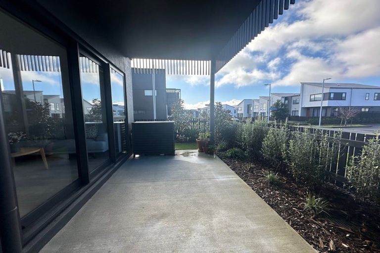 Photo of property in 1/51 Nugget Avenue, Hobsonville, Auckland, 0616