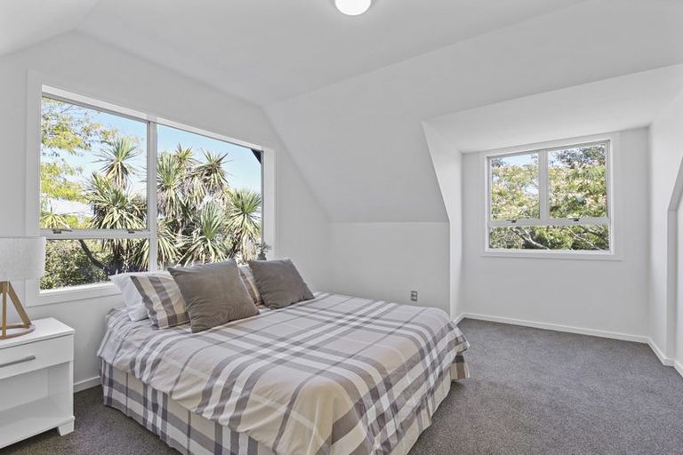 Photo of property in 11a Sequoia Place, Parklands, Christchurch, 8083