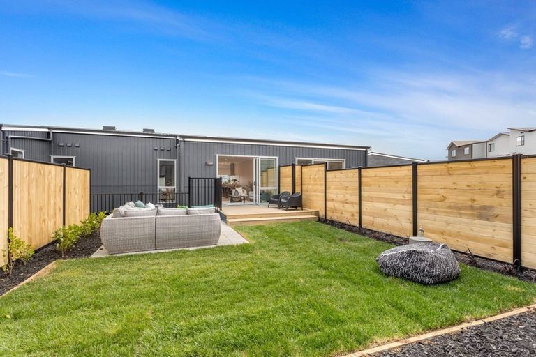 Photo of property in 35 Roundel Crescent, Whenuapai, Auckland, 0618