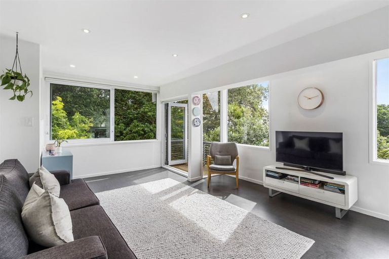 Photo of property in 3/73 Princes Street, Northcote Point, Auckland, 0627