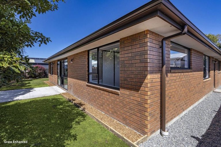 Photo of property in 4/111a Palmers Road, New Brighton, Christchurch, 8083