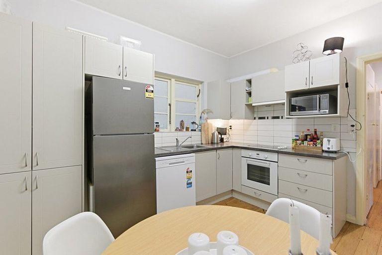 Photo of property in 5/28 Clifton Terrace, Kelburn, Wellington, 6012