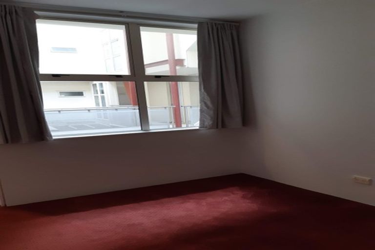 Photo of property in Sirocco Apartments, 612/8 Church Street, Wellington Central, Wellington, 6011