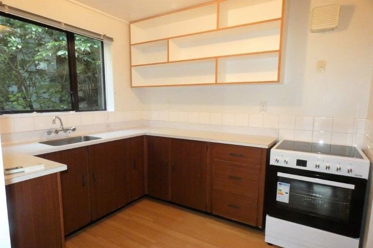 Photo of property in 10/75 Delhi Crescent, Khandallah, Wellington, 6035