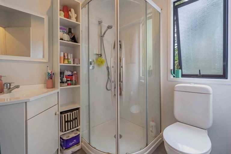 Photo of property in 22/3 The Avenue, Albany, Auckland, 0632