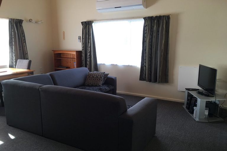 Photo of property in 29b Stewart Crescent, Hokowhitu, Palmerston North, 4410