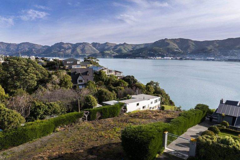 Photo of property in 19 Ranui Crescent, Diamond Harbour, Lyttelton, 8971