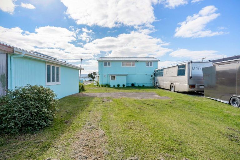 Photo of property in 611 Beach Road, Whangamata, 3620