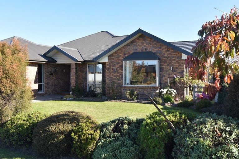 Photo of property in 4 Greenfield Place, Twizel, 7901