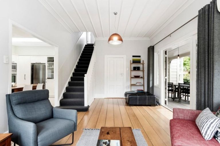 Photo of property in 5 Kiwi Crescent, Tauranga South, Tauranga, 3112