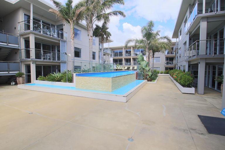 Photo of property in Edgewater Palms, 9/10 Marsden Road, Paihia, 0200