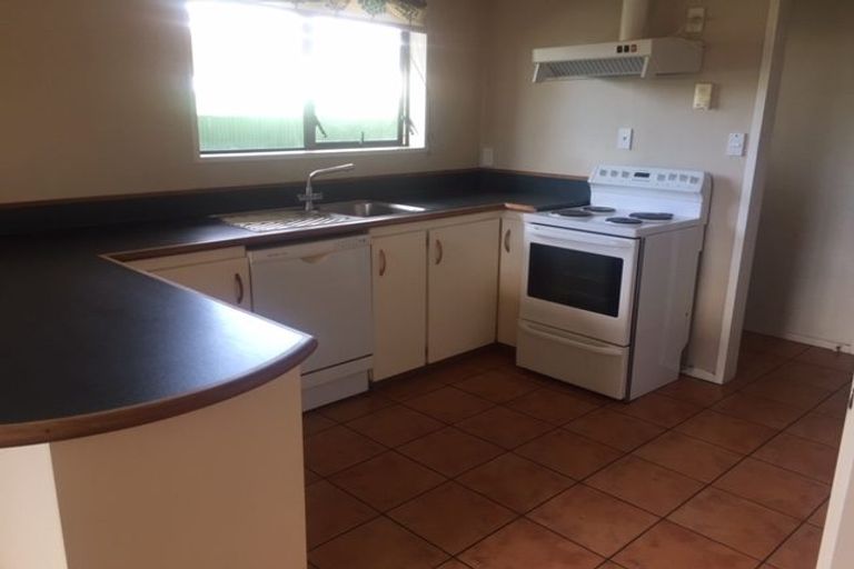 Photo of property in 16 Charles Street, Rangiora, 7400