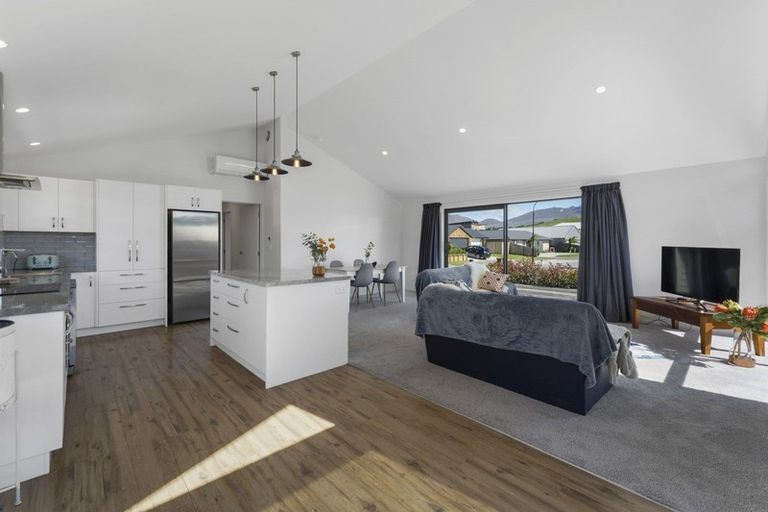 Photo of property in 20 Silver Street, Lower Shotover, Queenstown, 9304