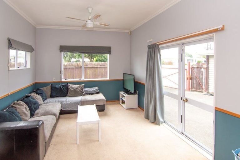 Photo of property in 30 Ronberg Street, Highbury, Palmerston North, 4412