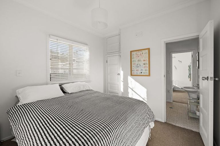 Photo of property in 206 Sylvan Road, Parkvale, Hastings, 4122