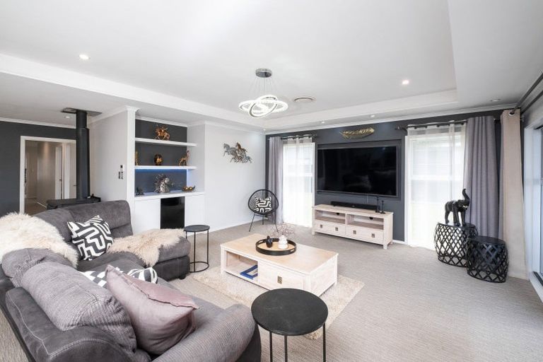 Photo of property in 66 Mcelwee Street, Jervoistown, Napier, 4112