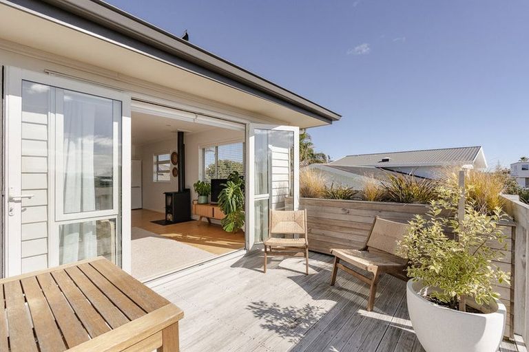 Photo of property in 1154b Papamoa Beach Road, Papamoa Beach, Papamoa, 3118