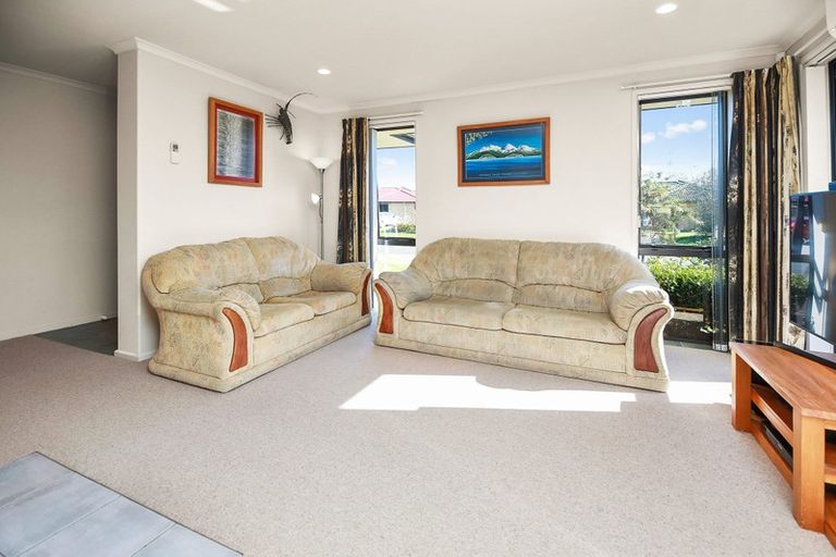 Photo of property in 6 Archer Court, Hamilton East, Hamilton, 3216