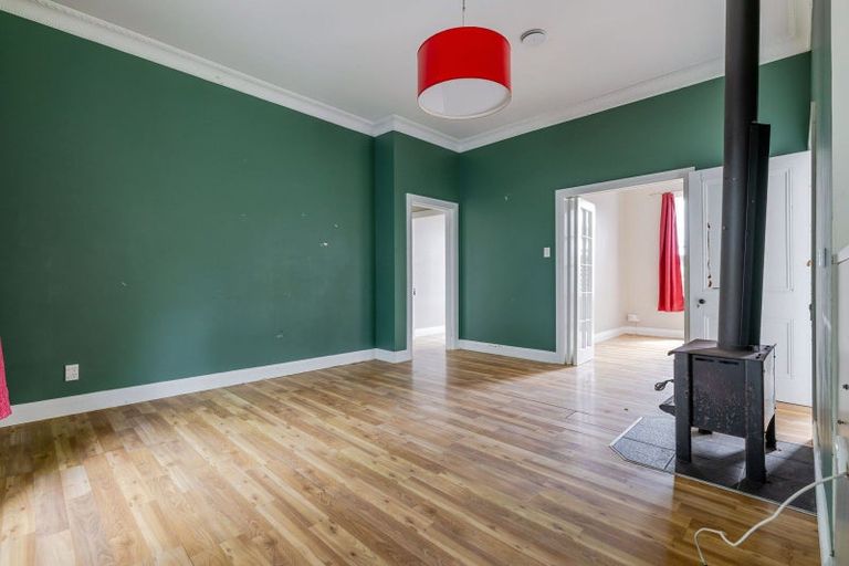 Photo of property in 6 Charles Cross Street, Longburn, Palmerston North, 4412