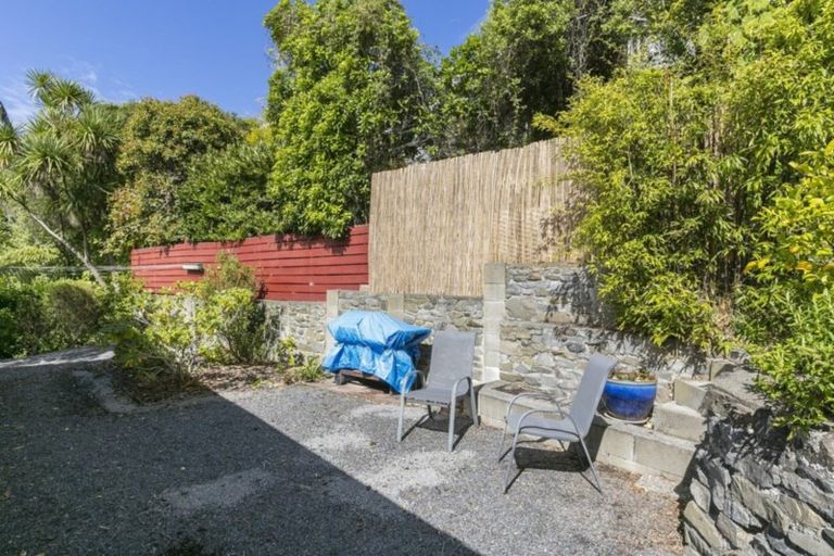 Photo of property in 9a Ridd Crescent, Karori, Wellington, 6012