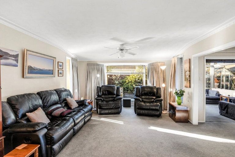 Photo of property in 18 Tisch Place, Belfast, Christchurch, 8051