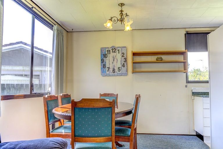 Photo of property in 14 Sequoia Place, Pukete, Hamilton, 3200