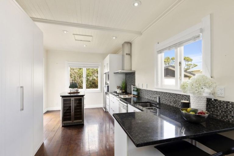 Photo of property in 41 Moa Street, Alicetown, Lower Hutt, 5010